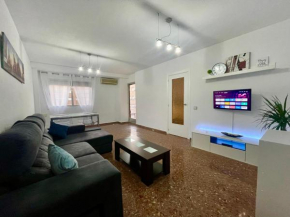 Chill apartment with big terrace on Valencia